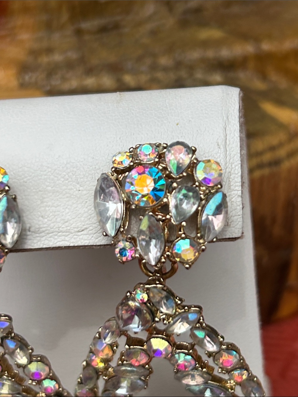 Vintage Aurora Borealis Iridescent Crystal Teardrop Stud Earrings - Picture 4 of 9